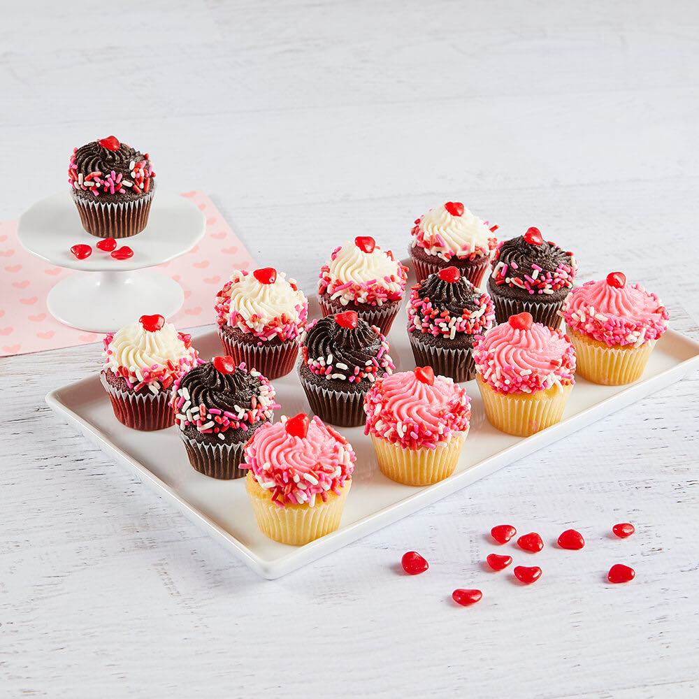  Mini Valentines Day Cupcakes